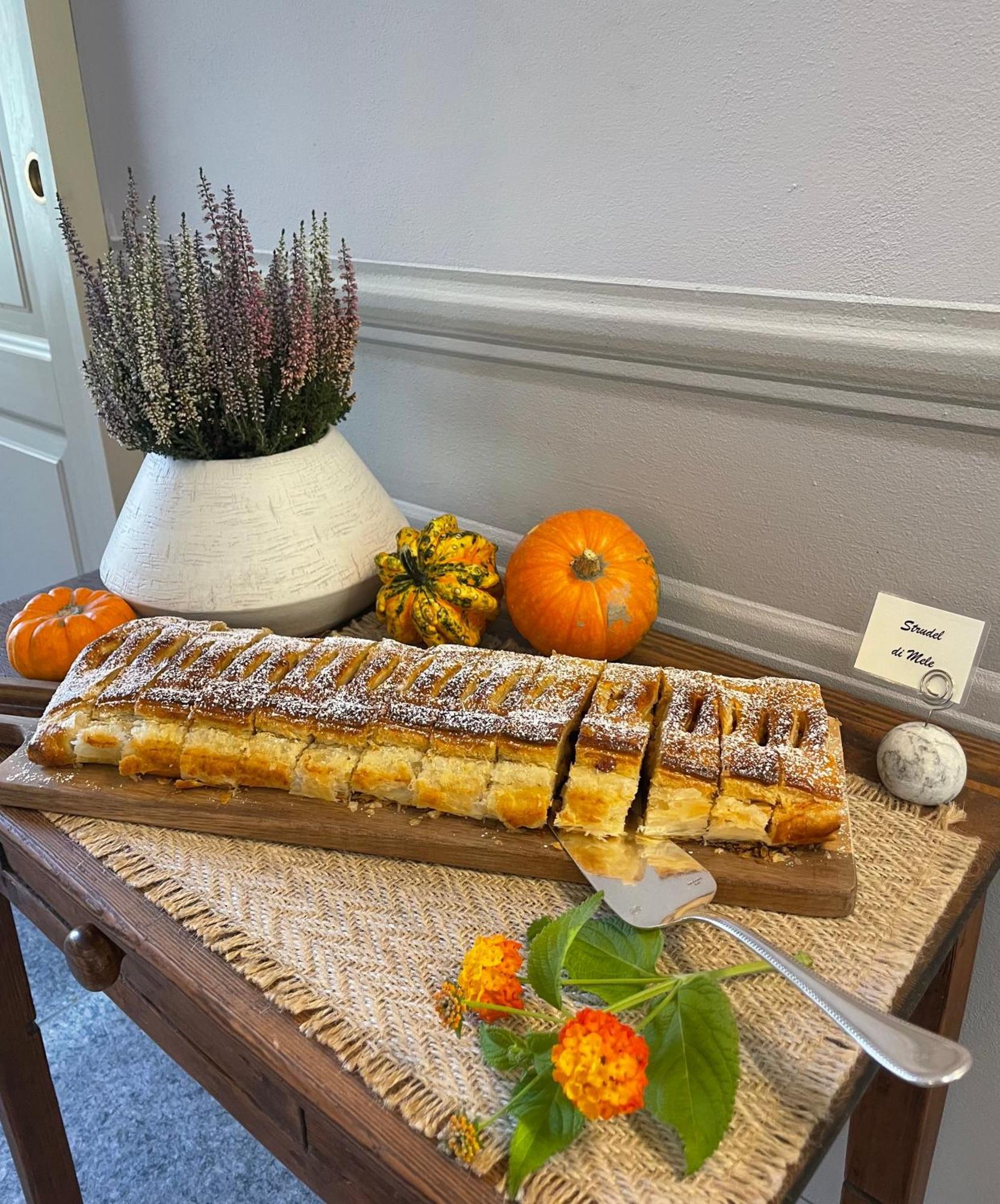 Villa Palmira Kinderfreies Hotel 카노비오 외부 사진